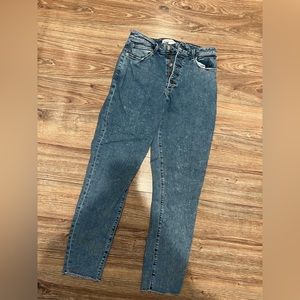 Abercrombie Super Skinny High Rise Ankle Jean Size 28